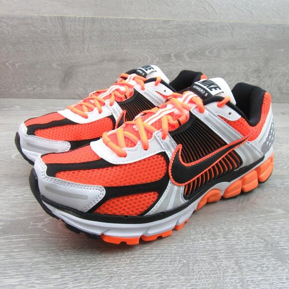 Nike Zoom Vomero 5 Athletic Shoes Mens Size 10 Total Orange Black NEW - Picture 4 of 16